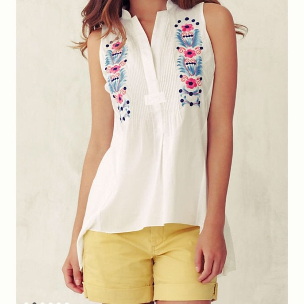 Anthropologie Tiny White Tank with Floral Embroidery S